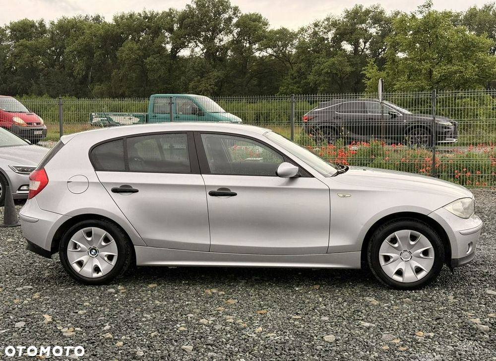 BMW Seria 1 116i - 10