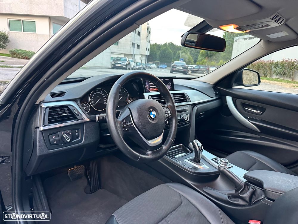BMW 320 d Auto Line Modern - 25