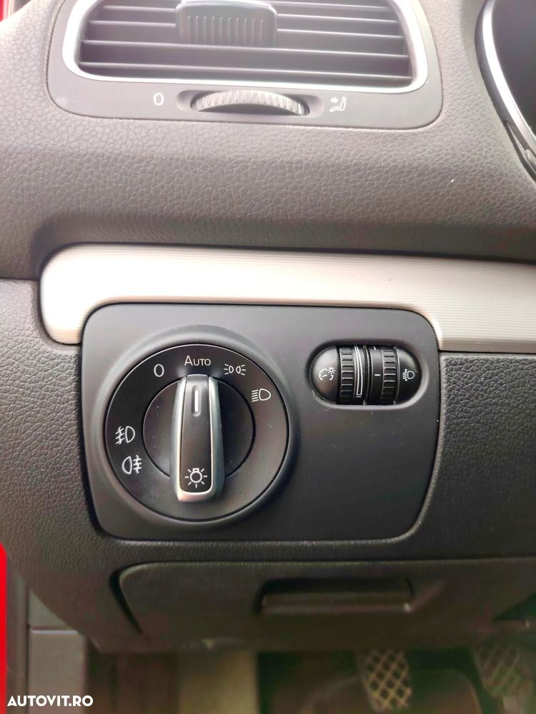 Volkswagen Golf - 12