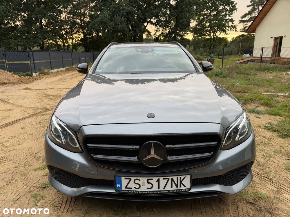 Mercedes-Benz Klasa E - 8