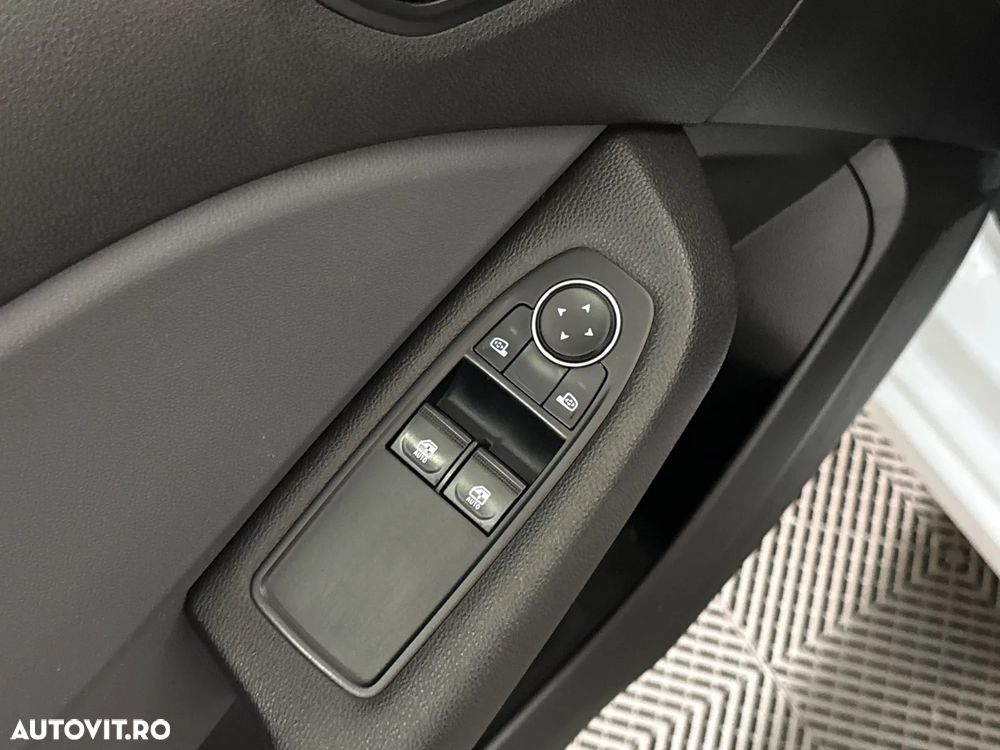 Renault Clio - 14