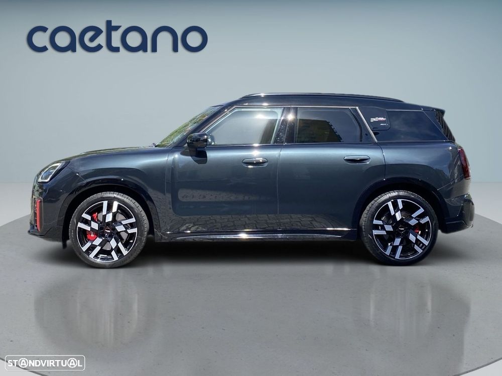 MINI Countryman John Cooper Works L - 27