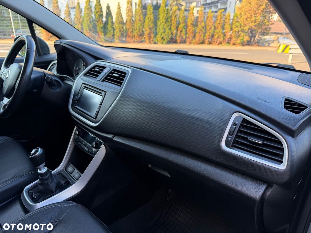 Suzuki SX4 S-Cross - 24