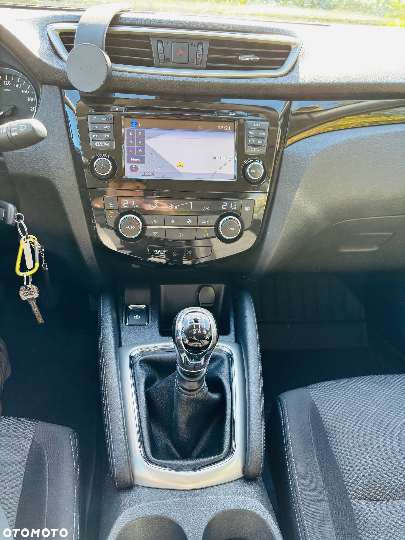 Nissan Qashqai - 12
