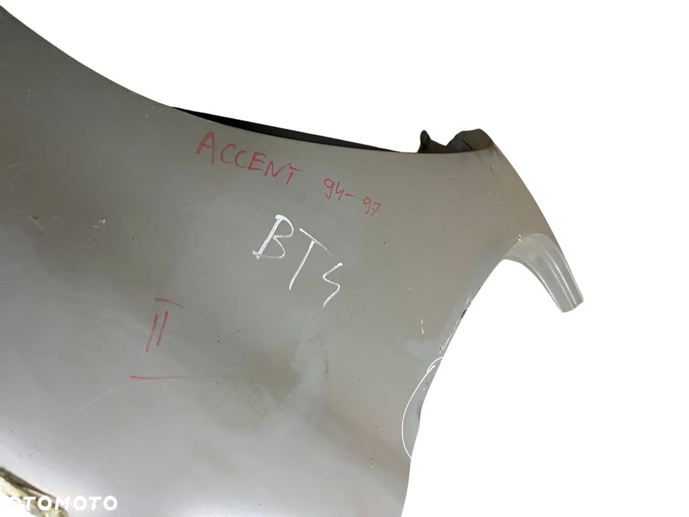 HYUNDAI	ACCENT	1994-	PRAWY TYŁ	TYLNY BŁOTNIK - 2