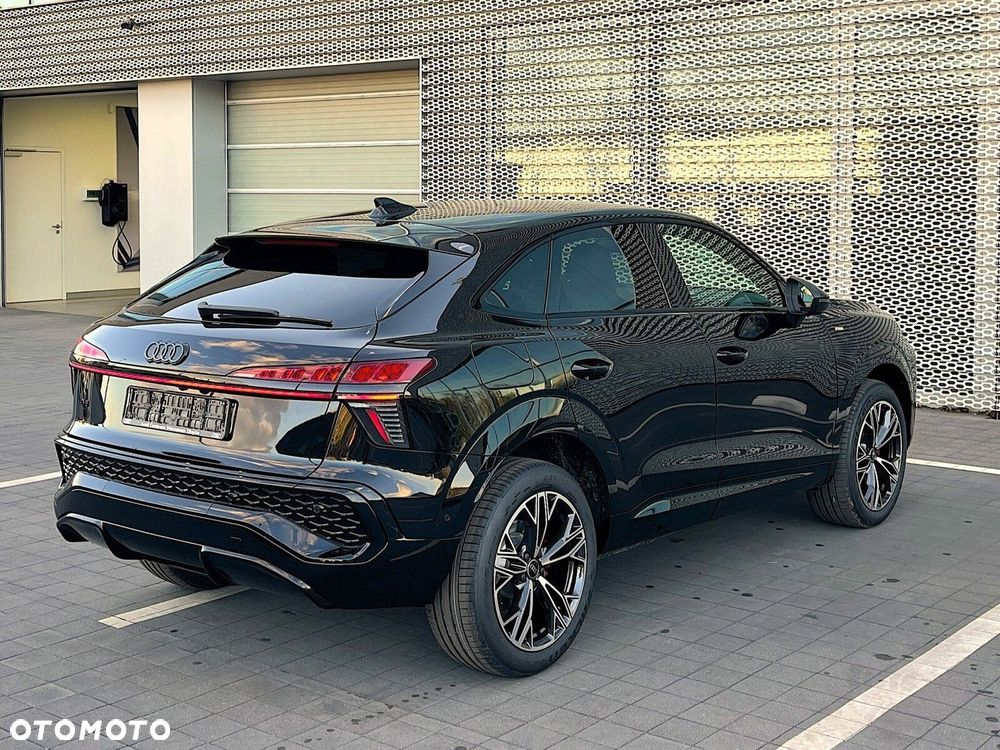 Audi Q3 Sportback - 34