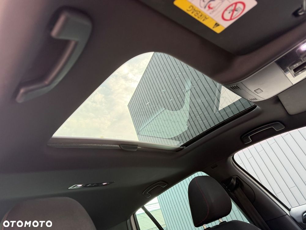 Volkswagen Golf GTI Performance BlueMotion Technology DSG - 35