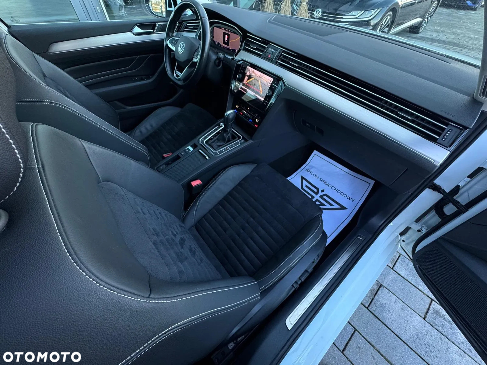 Volkswagen Passat 2.0 TDI 4Mot Elegance DSG - 20