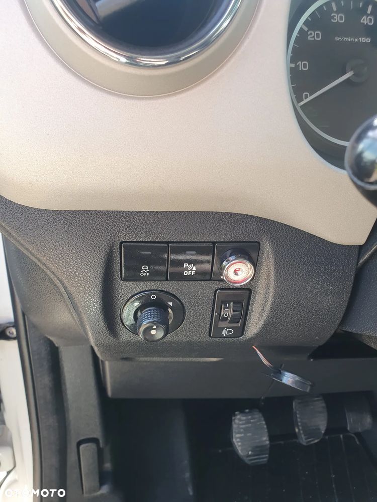 Peugeot Partner 1.6 HDi Outdoor - 18