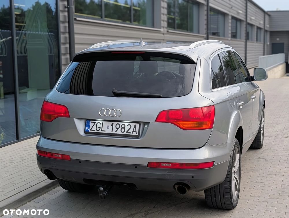 Audi Q7 3.0 TDI Quattro Tiptronic - 4