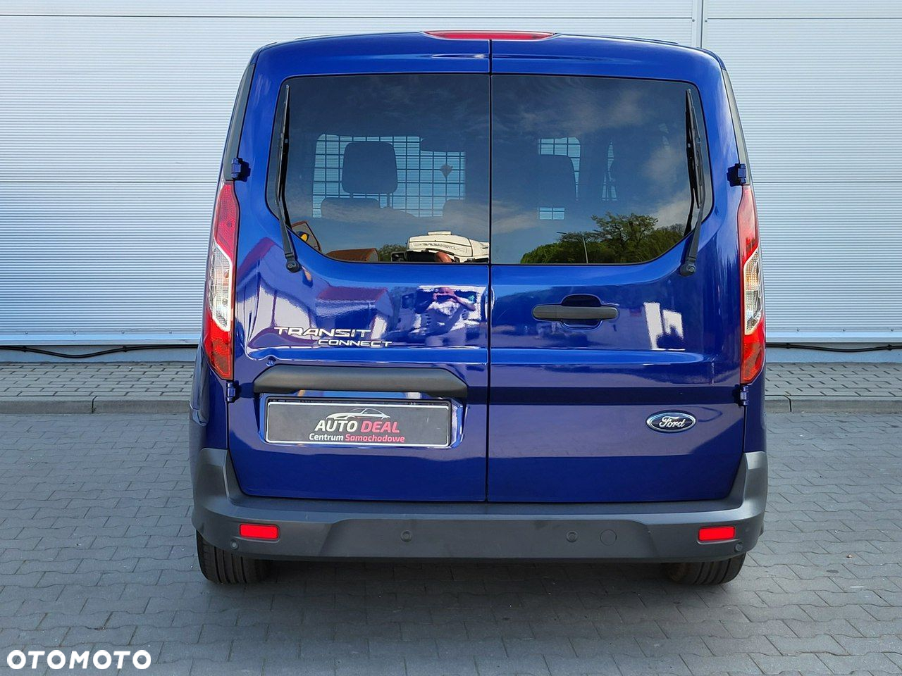 Ford Transit Connect - 13