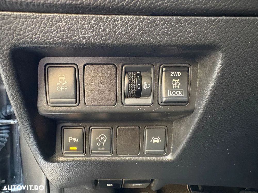 Nissan Qashqai 1.6 DCI ALL-MODE 4x4i TEKNA+ - 13