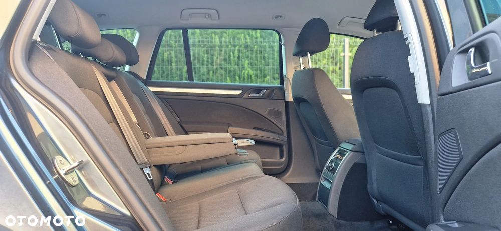 Skoda Superb 2.0 TDI DSG Exclusive - 14