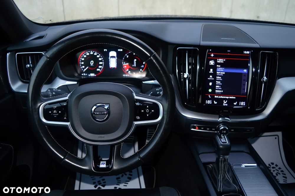 Volvo XC 60 B4 D Geartronic RDesign - 16