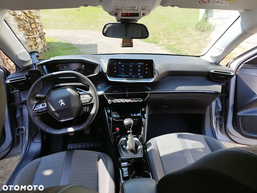 Peugeot 208 PureTech 100 Allure Pack - 13