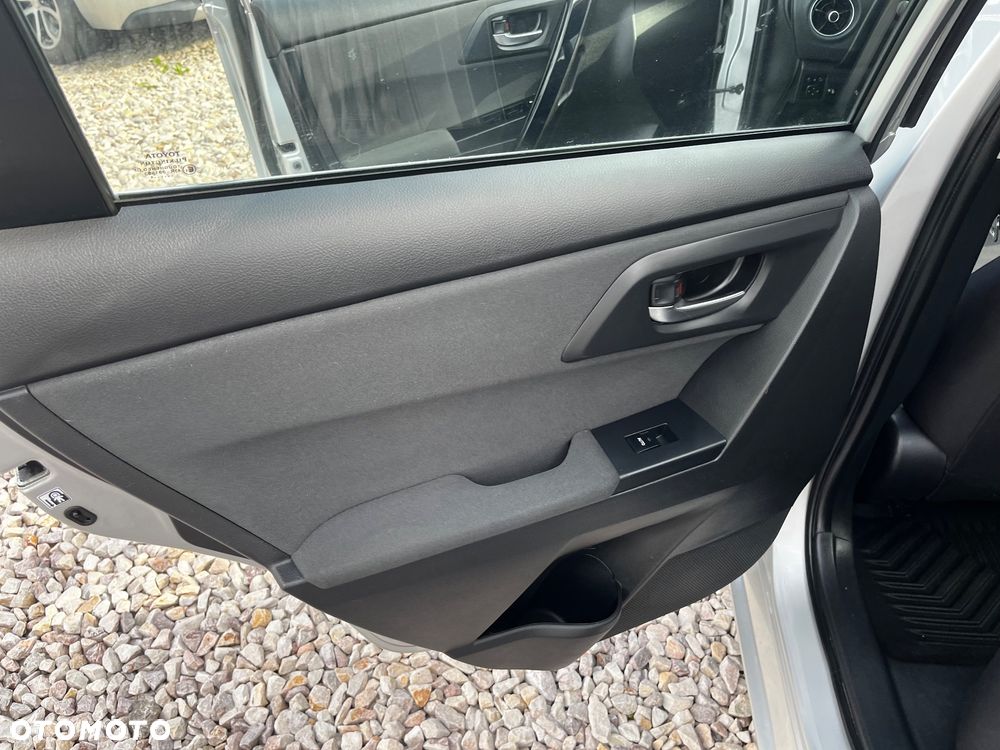 Toyota Auris 1.6 D-4D Comfort - 28