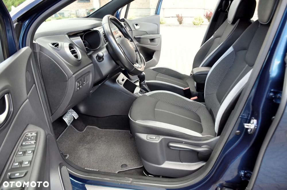 Renault Captur - 22