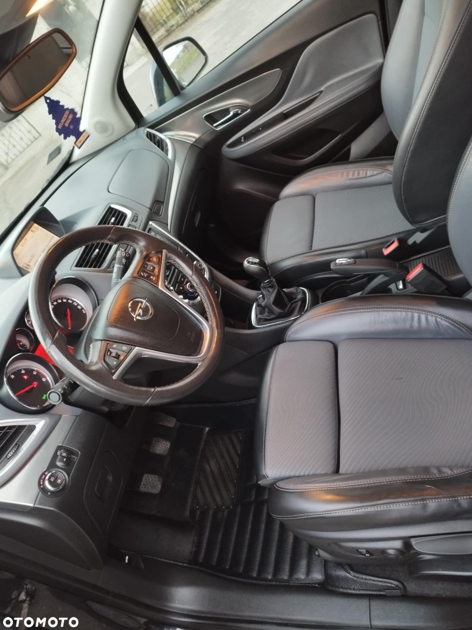 Opel Mokka 1.7 CDTI Cosmo S&S 4x4 - 1