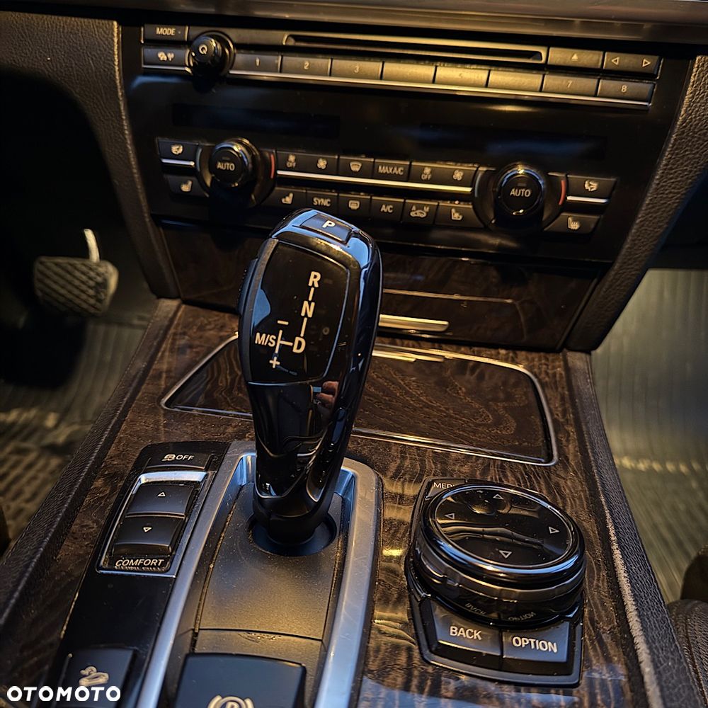 BMW Seria 7 - 15