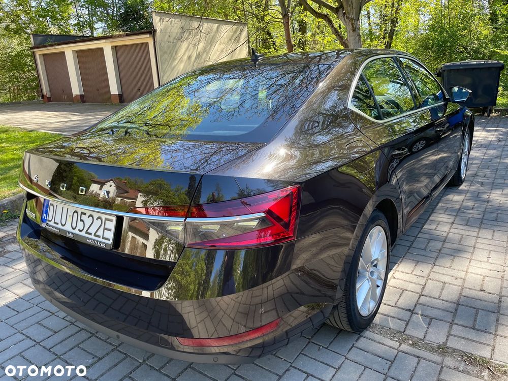 Skoda Superb 1.5 TSI Ambition DSG - 4