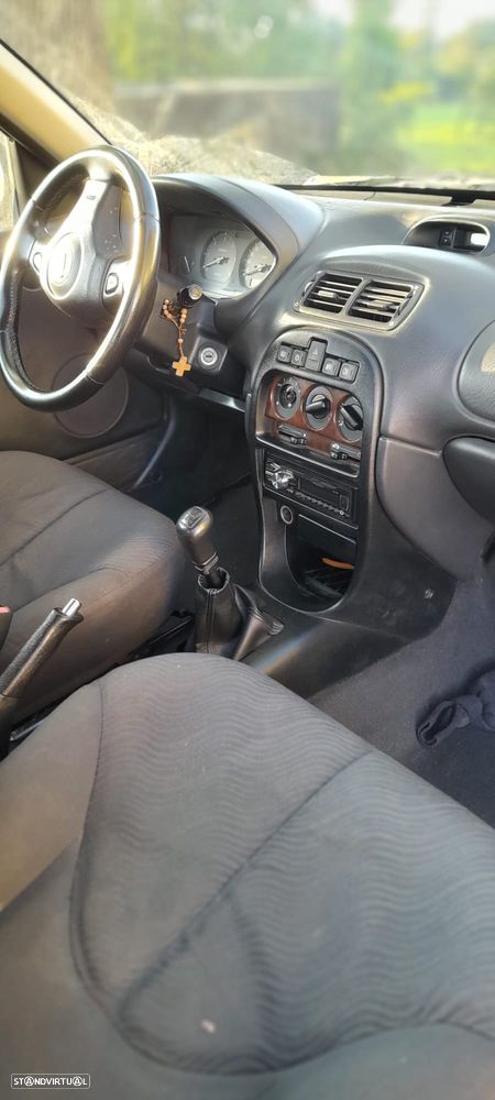 Rover 25 - 3