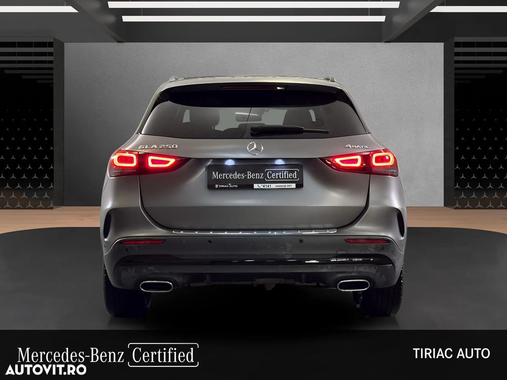 Mercedes-Benz GLA - 5