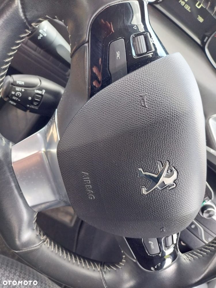 Peugeot 308 1.2 PureTech GPF Active Pack S&S - 23