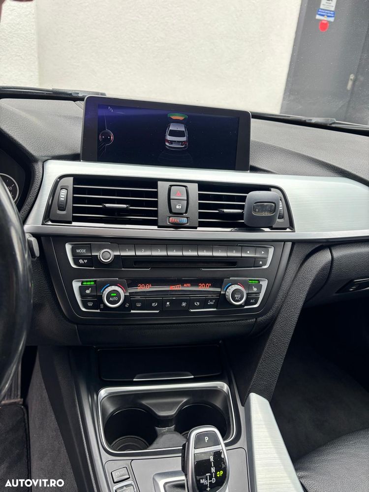 BMW Seria 3 320d Aut. Modern Line - 16