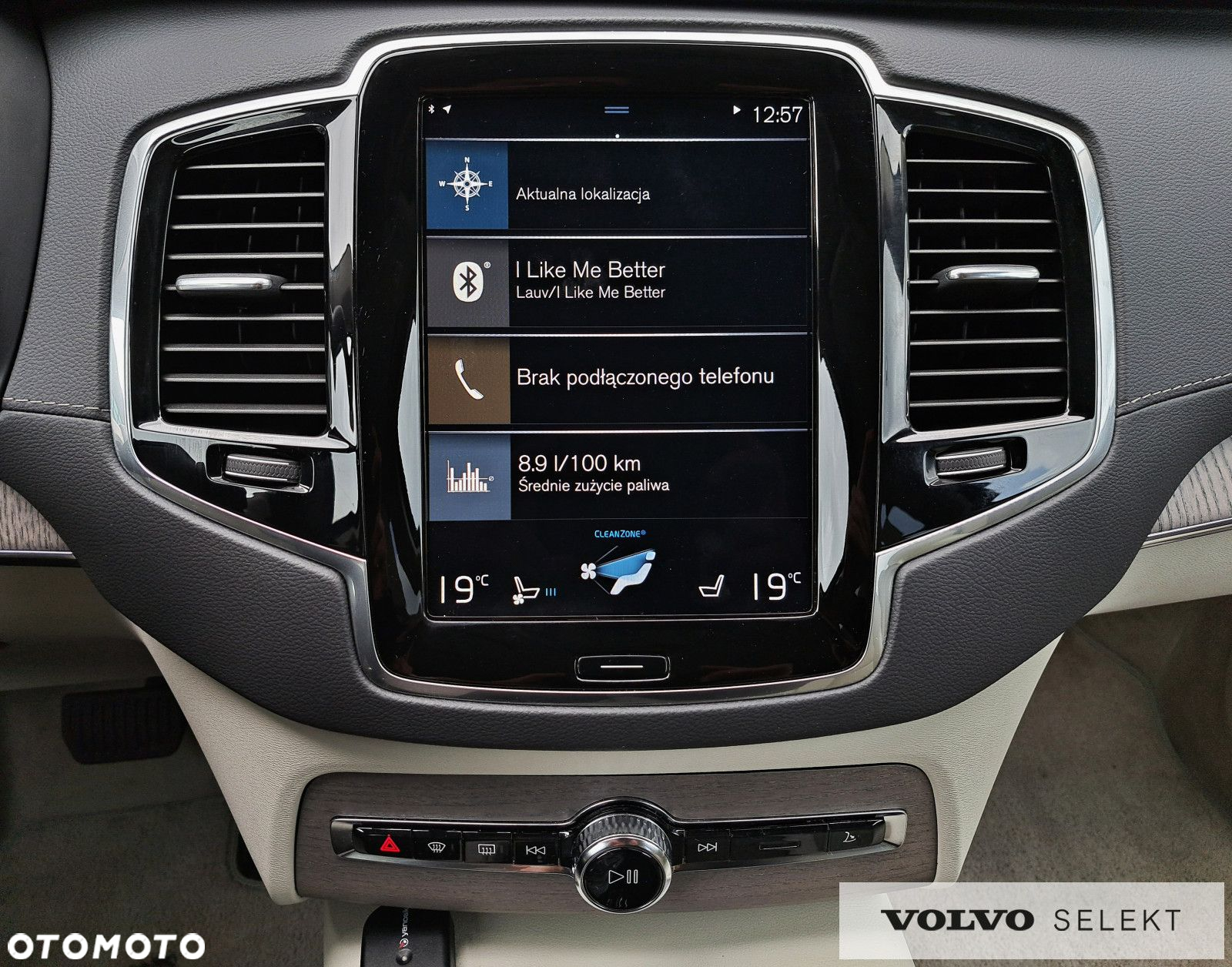 Volvo XC 90 - 18