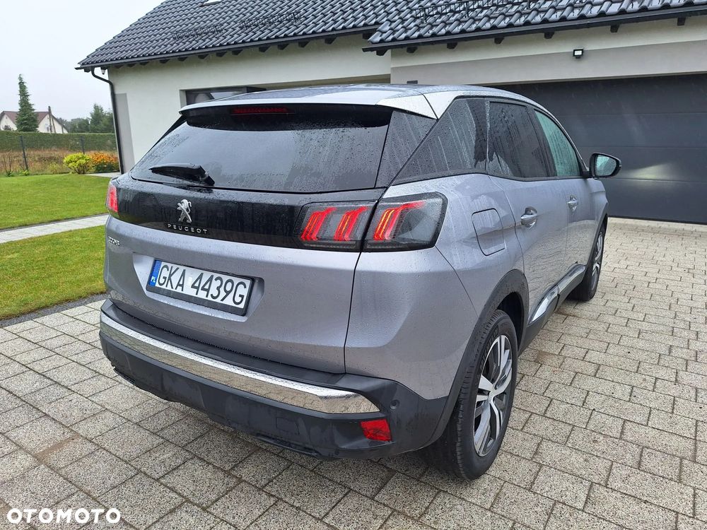Peugeot 3008 1.2 PureTech GPF Allure S&S - 6