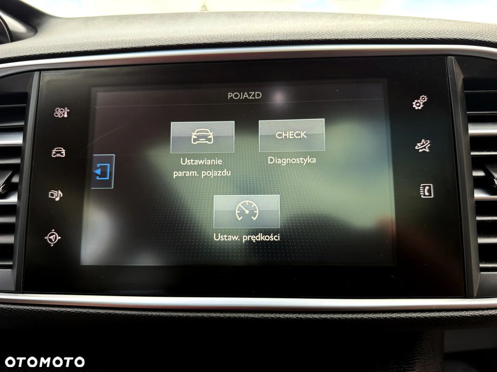 Peugeot 308 1.6 BlueHDi Business Line S&S - 21
