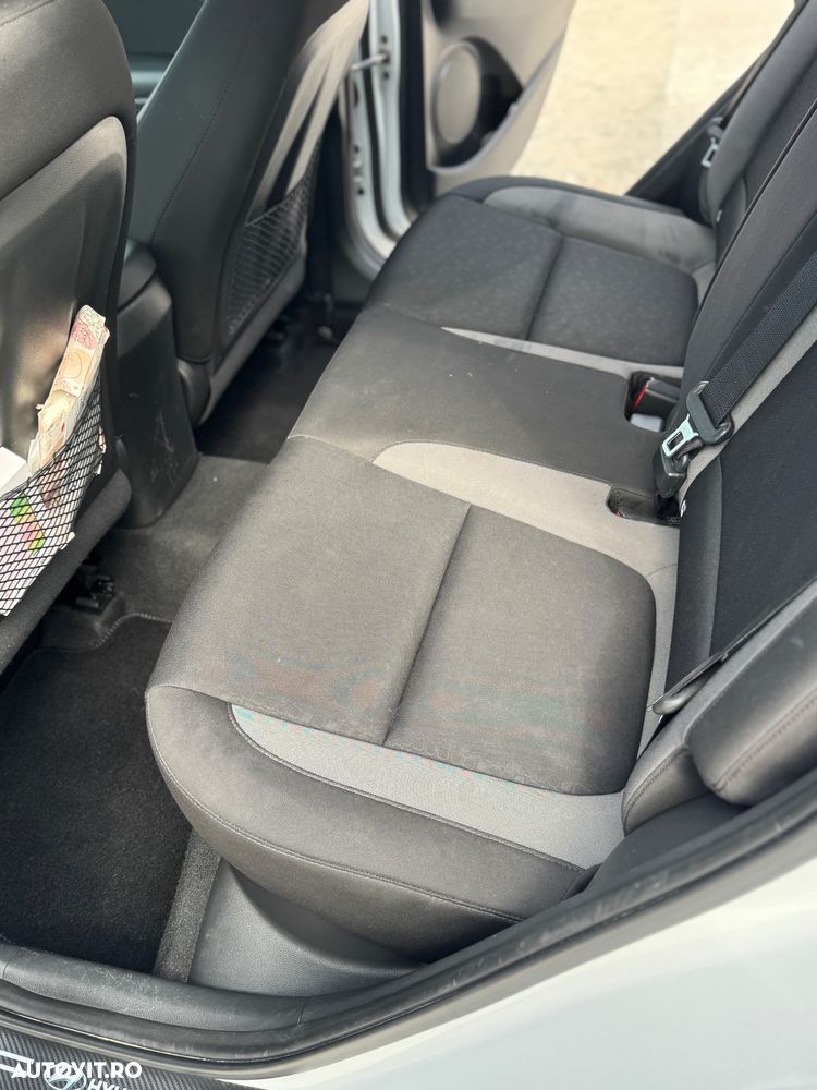 Hyundai KONA 1.6 CRDi DCT Style - 13