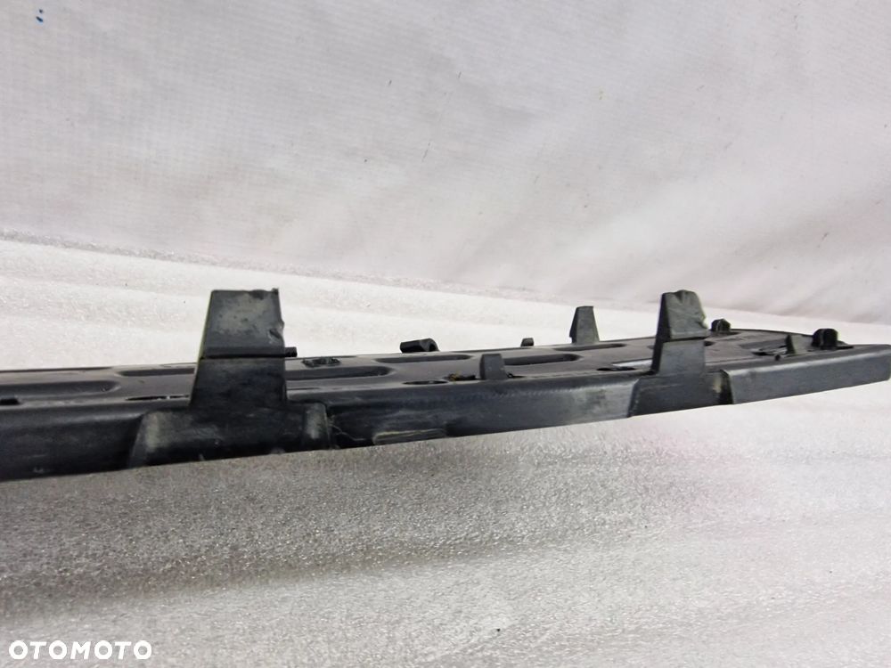 MERCEDES GLE AMG W167 19- KRATKA ŚRODKOWA ZDERZAKA PRZEDNIEGO PRZÓD , NR A1678858005 , NR AUKCJI KR458 - 10