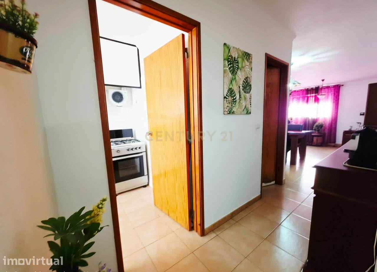 Duplex T2 em Vila Nova de Santo André - Grande imagem: 3/18