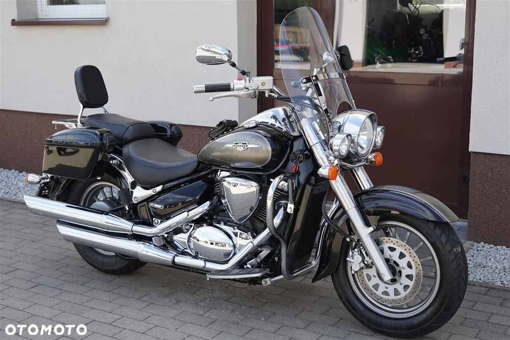 Suzuki VL 800 Volusia - Boulevard C50 - 1