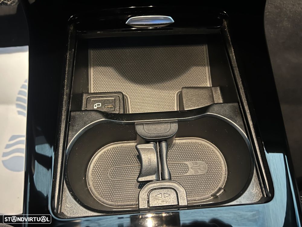 Mercedes-Benz A 250 Limousine e 8G-DCT Progressive Advanced - 12