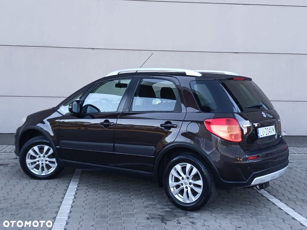 Suzuki SX4 1.6 VVT 4x4 Style - 1
