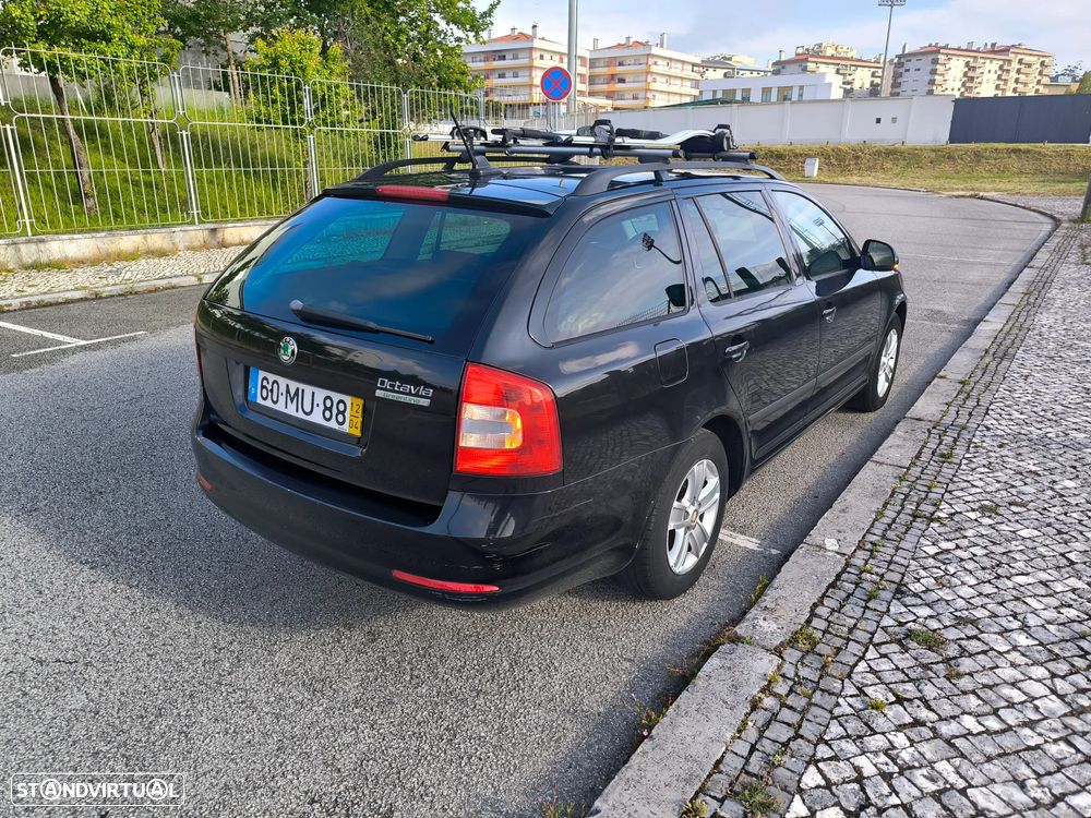 Skoda Octavia Break 1.6 TDi Greenline 107g - 2