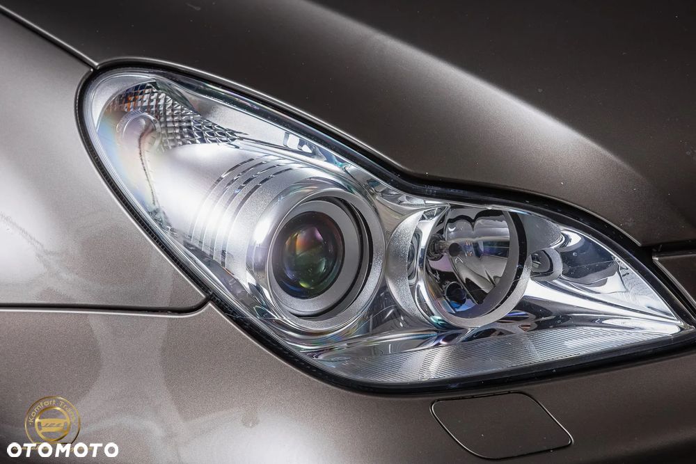 Mercedes-Benz CLS 500 - 37