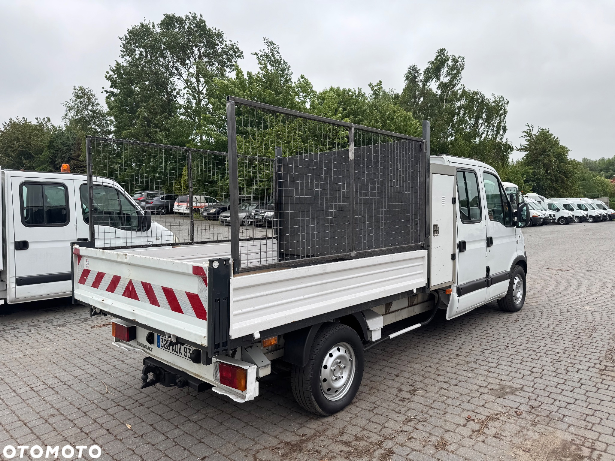 Renault Master 2009 r. kraty wywóz liści Wywrotka Kiper Brygadówka 7 Osobowy Dubelkabina Dobelkabina Wywrot Doka - 12