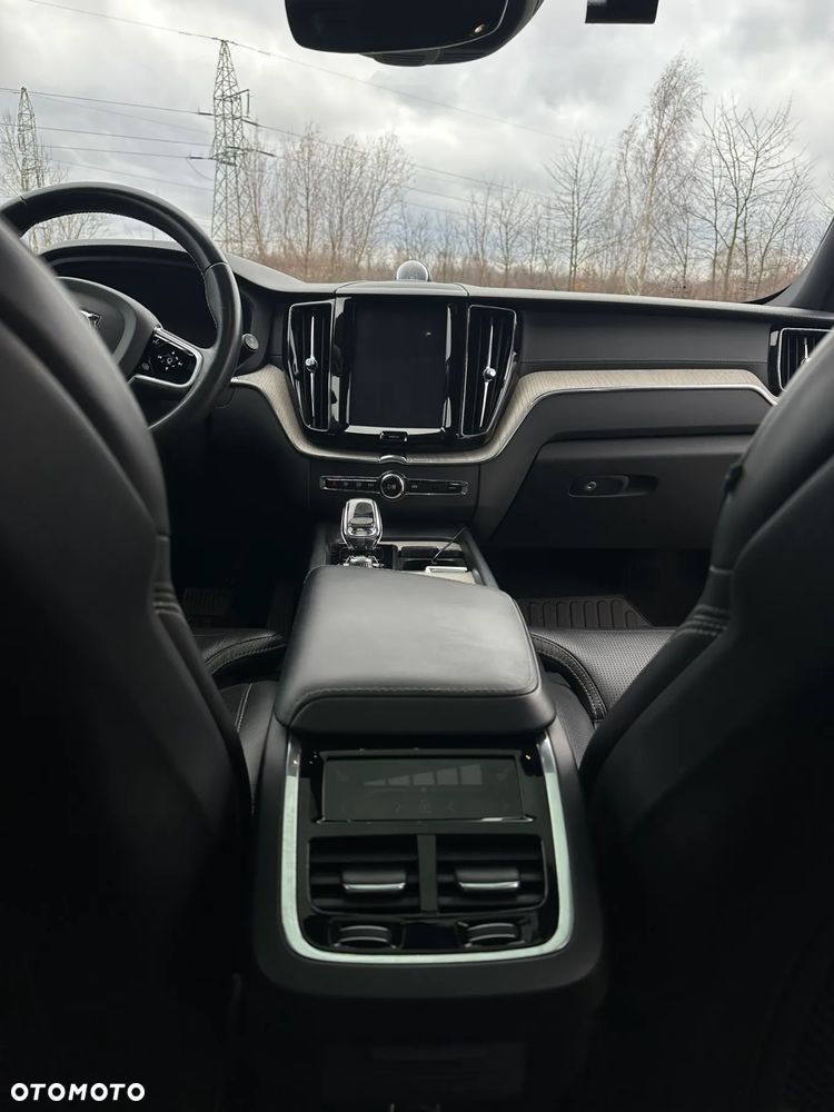 Volvo XC 60 B5 D AWD Geartronic Inscription - 6