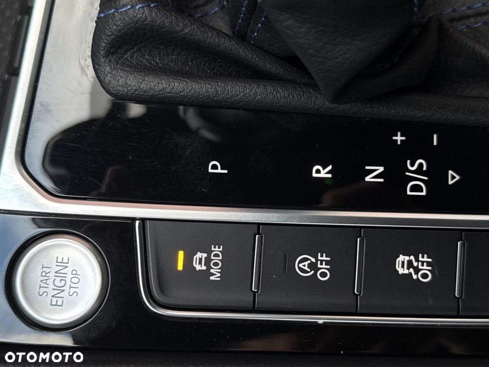 Volkswagen Arteon 2.0 TSI 4Motion R DSG - 29