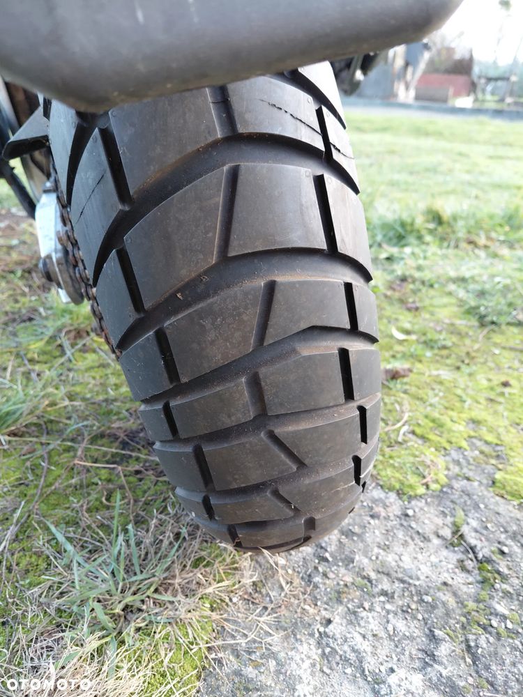 Aprilia Caponord - 8