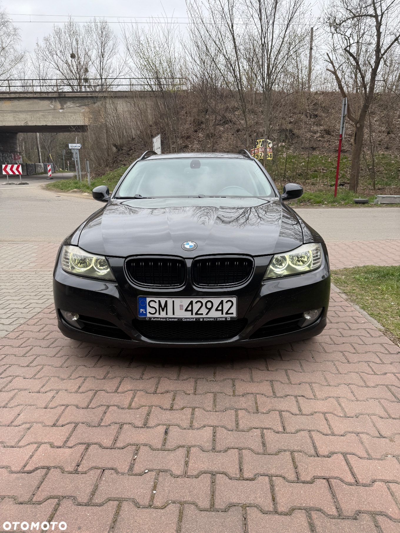BMW Seria 3 318d - 26