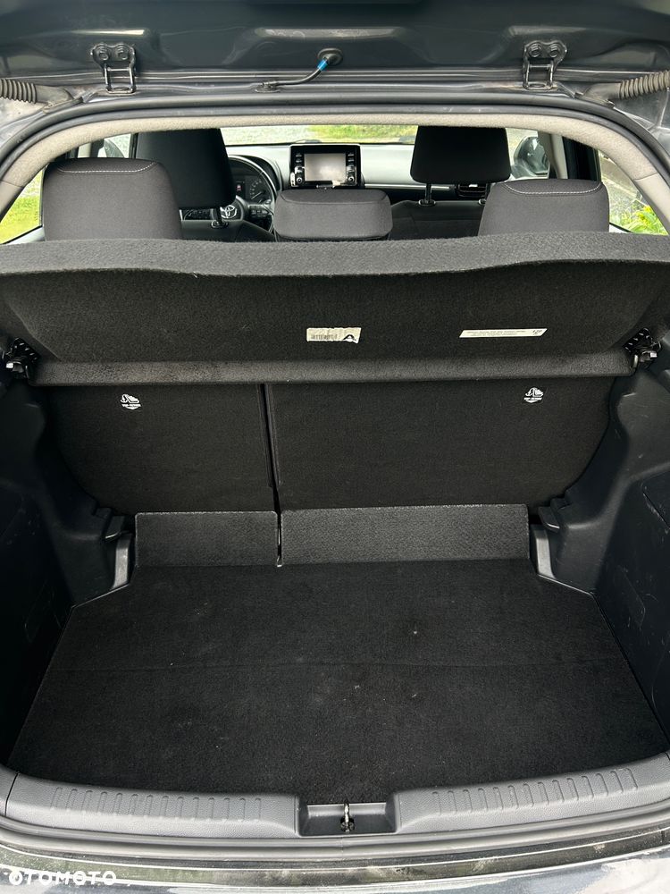 Toyota Yaris 1.5 Comfort - 17