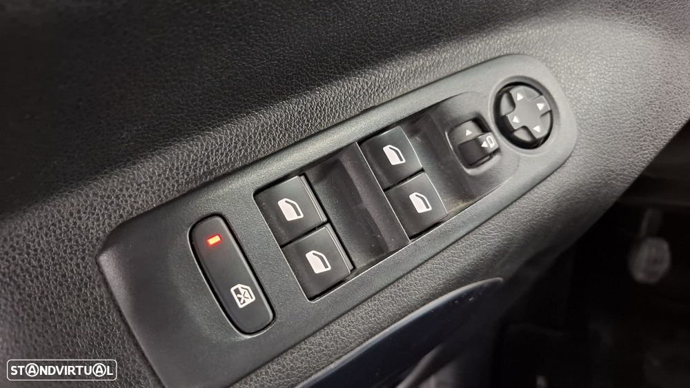 Peugeot Rifter 1.5 BlueHDi Longa Allure Pack - 21