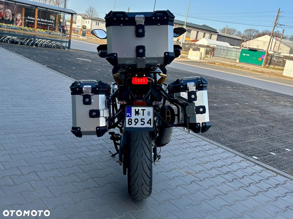 QJMOTOR SRT 800S - 3