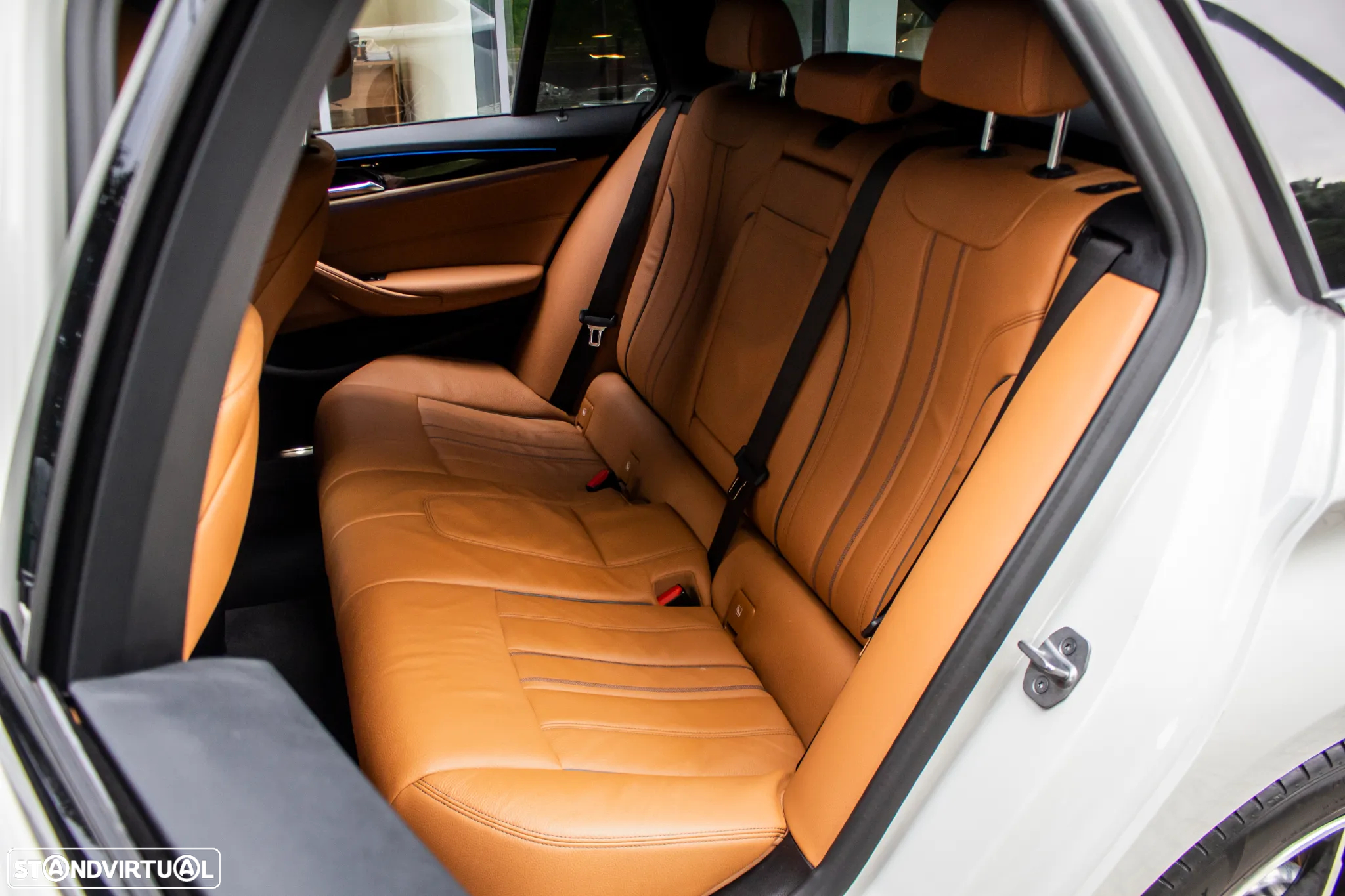 BMW 530 e Pack Desportivo M - 36