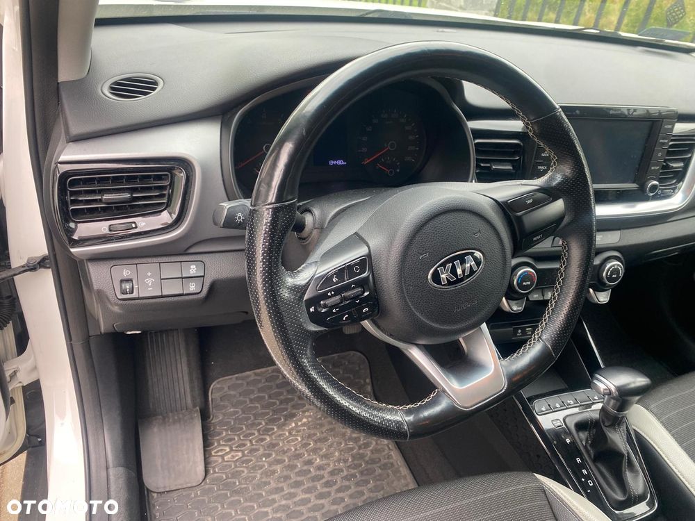 Kia Stonic - 13
