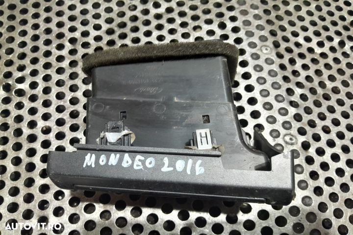 Grila ventilatie bord stanga DS73-F018B09-B DS73-F018B09-B Ford Monde - 3